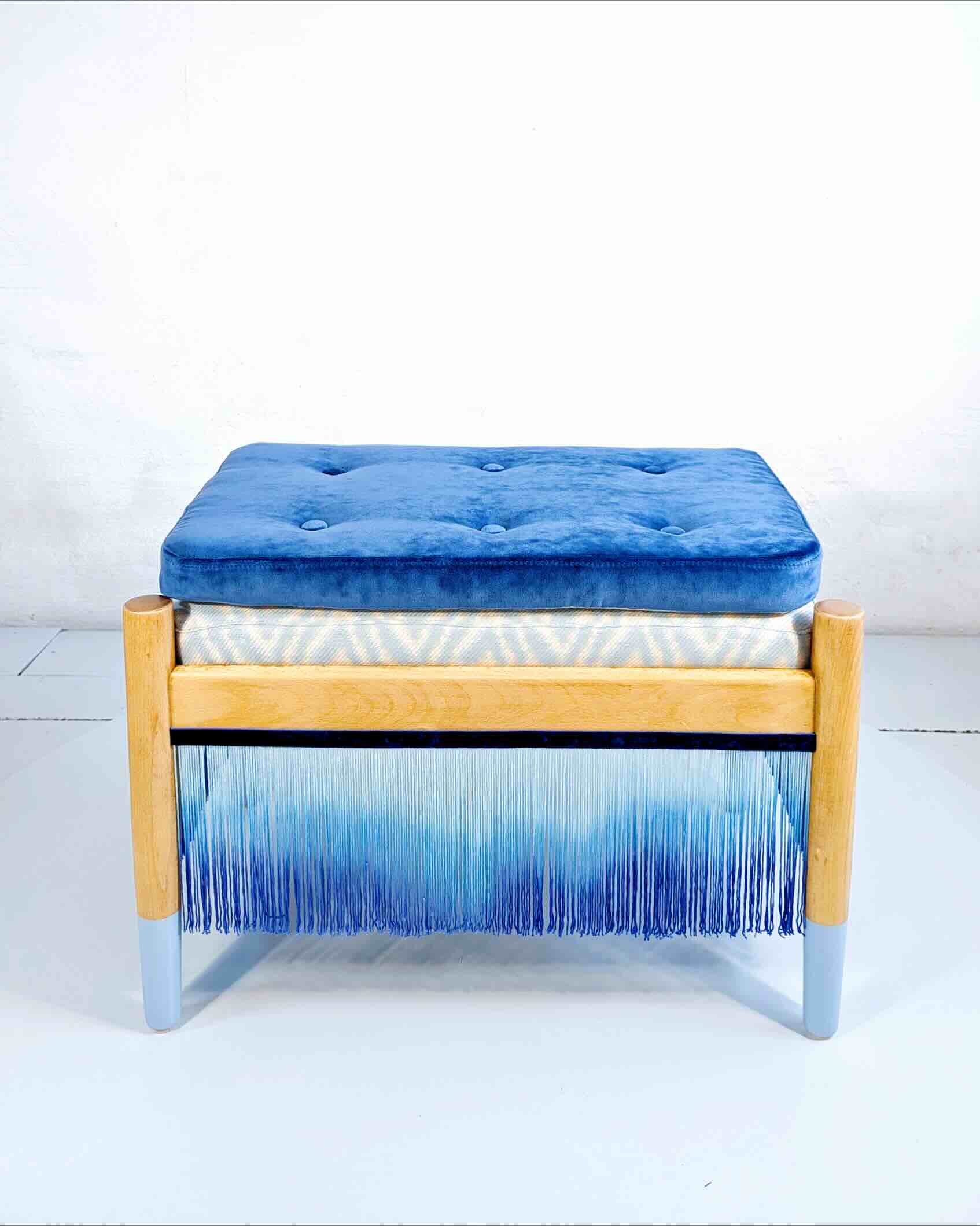 Ocean Dream Upcycled Skammel